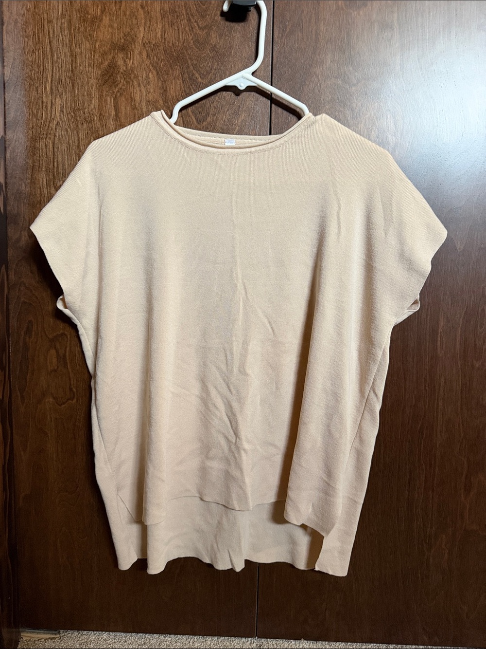 Women’s Beige Short-Sleeve Knit Top